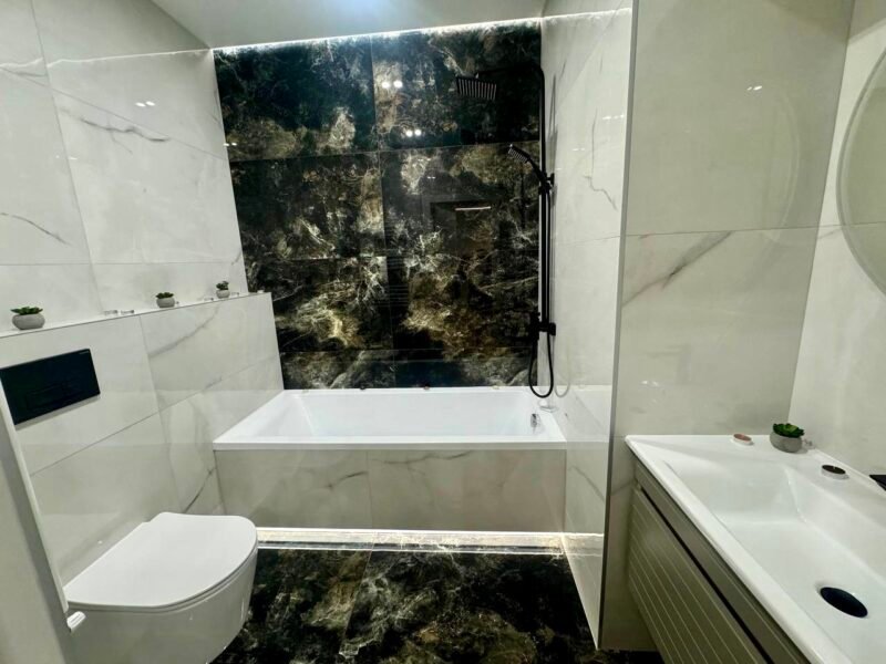 Apartament cu 1 cameră + living , autonomă