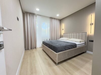 Botanica , apartament cu 2 odăi + living