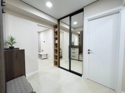 Botanica , apartament cu 2 odăi + living