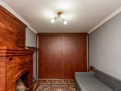 Bîc, Bubuieci Casă – 6 ari, beci și garaj