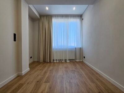 Rîșcani, str. Nicolae Dimo 3 odăi + living