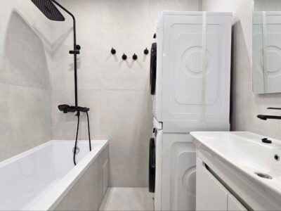 Rîșcani, str. Nicolae Dimo 3 odăi + living