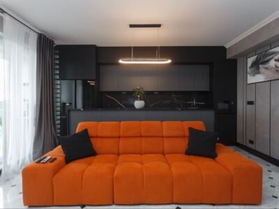 Apartament cu 2 camere și living – Centru, Valea Trandafirilor