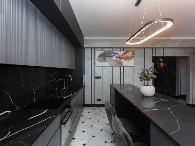 Apartament cu 2 camere și living – Centru, Valea Trandafirilor