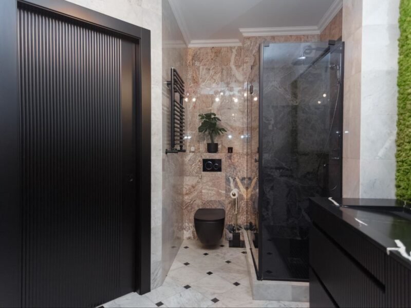 Apartament cu 2 camere și living – Centru, Valea Trandafirilor