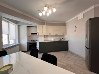 3 camere – Ginta Latină , priveliște panoramică