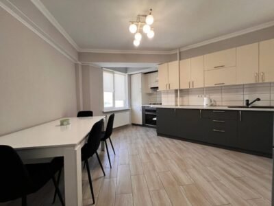 3 camere – Ginta Latină , priveliște panoramică