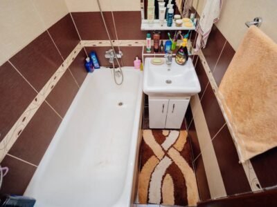 Apartament 2 odăi + living – Botanica