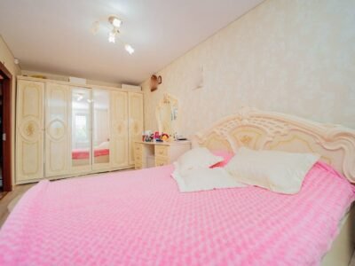 Apartament 2 odăi + living – Botanica