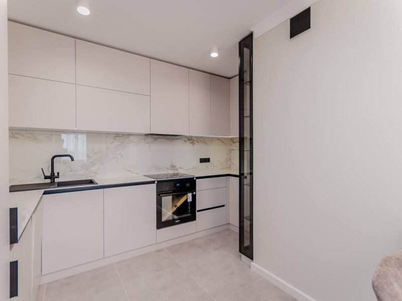 Penthouse de lux cu terasă panoramică – Buiucani