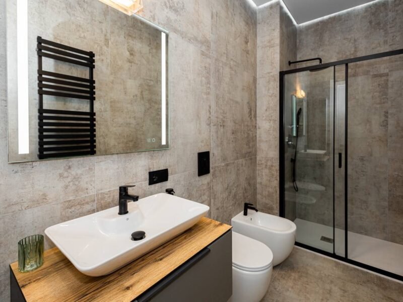 Penthouse cu terasă panoramică – Newton House, Buiucani