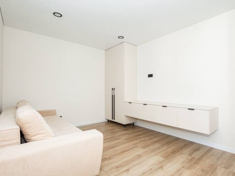 Apartament 1 cameră + living – vis-a-vis de Parcul „La Izvor”