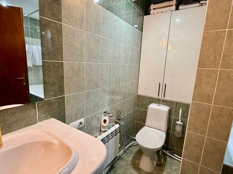 Apartament cu 3 camere – Centru