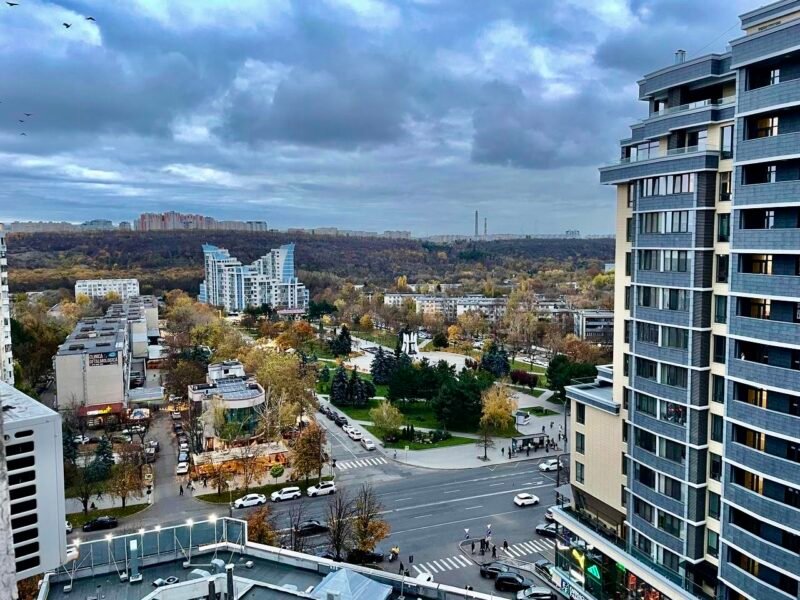 1 cameră + balcon – bd. Moscova,Parcul Afgan