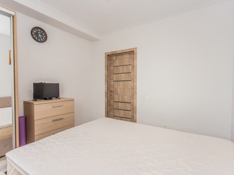 Apartament cu 2 odăi + living în bloc nou, Ciocana