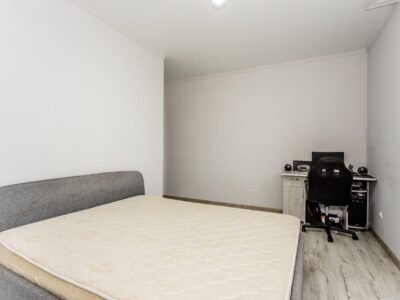 Apartament cu 2 odăi + living în bloc nou, Ciocana