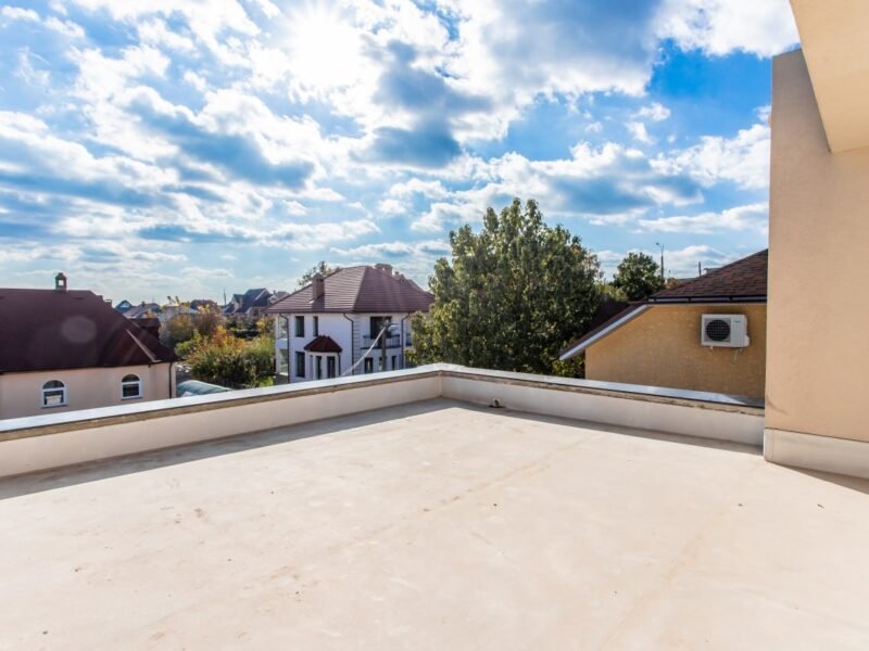 TownHouse pe 3 niveluri – Codru