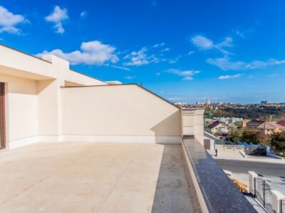 TownHouse pe 3 niveluri – Codru