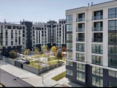 Penthouse cu terasă panoramică în Durlești — Colina Verde