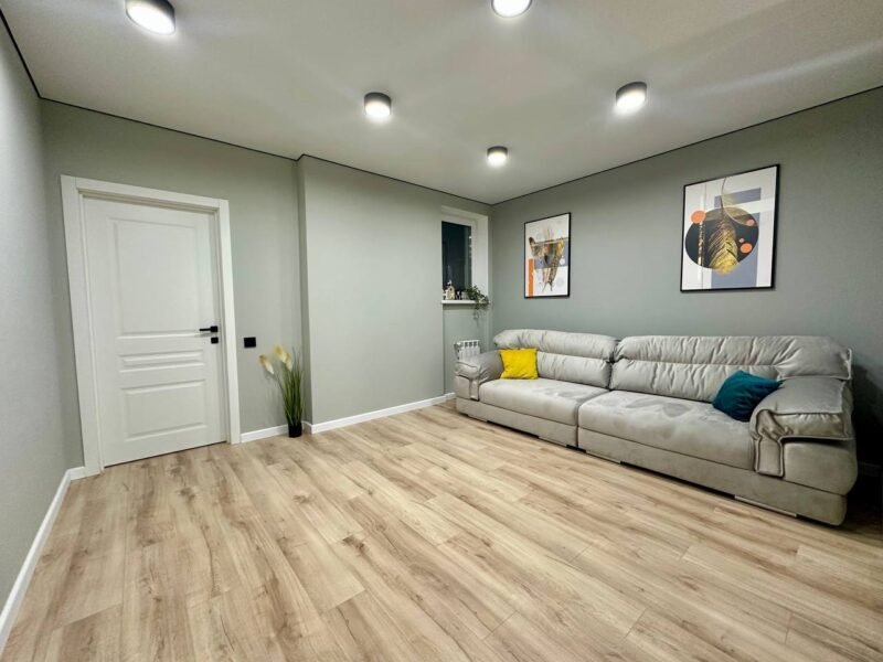 Apartament 2 odăi + living, 75 m² — Exfactor Mircea cel Bătrân