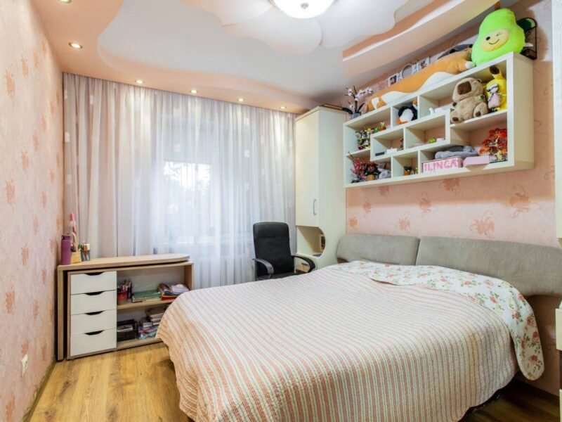 Apartament 3 odăi + living, 81 m² — Ciocana, Mircea Cel Bătrân