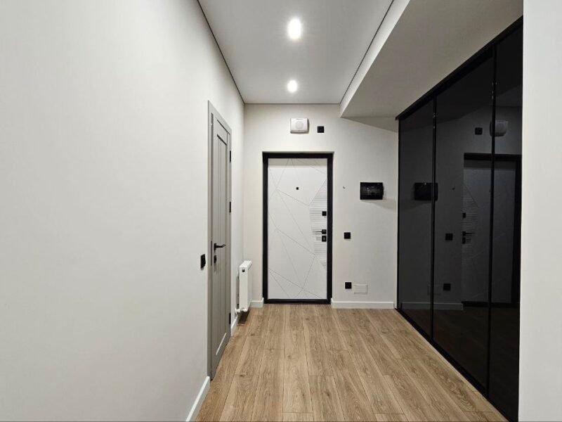 Apartament 3 dormitoare + living, 85 m² — Botanica, Solomon