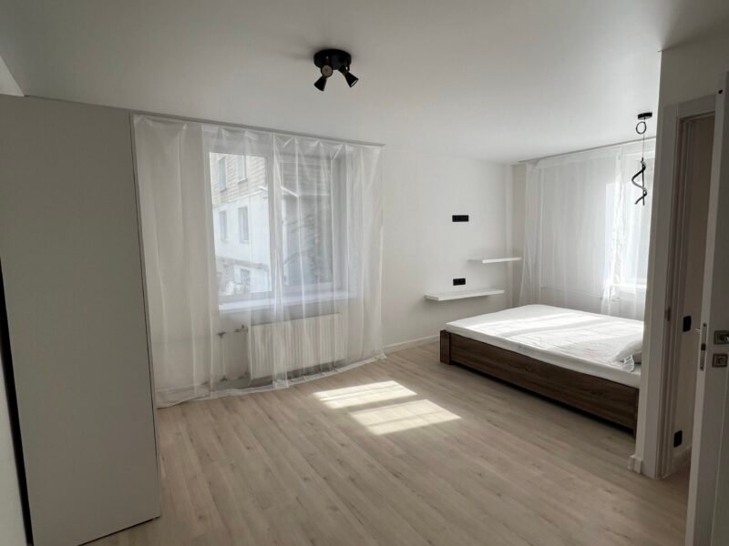 Apartament cu o cameră de vânzare