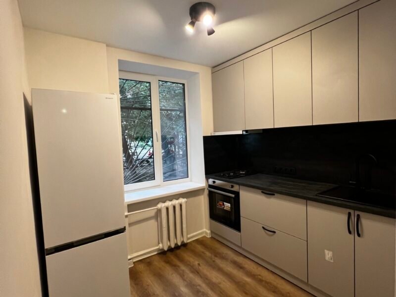 Apartament cu o cameră de vânzare