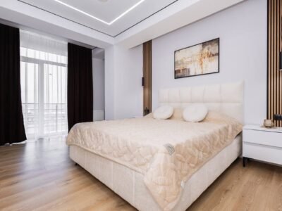 Apartament 2 odăi + living, 80 m² — Buiucani, Alba Iulia