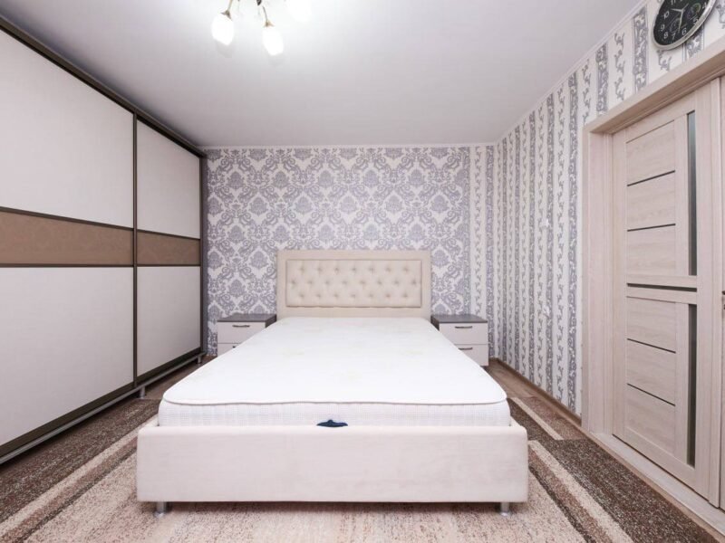 1 cameră + living, 37 m², etaj 6 — Albișoara