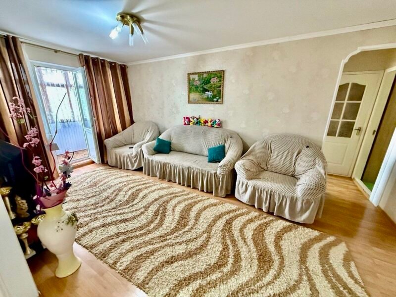 Apartament 3 camere, 60 m² – Zelinski