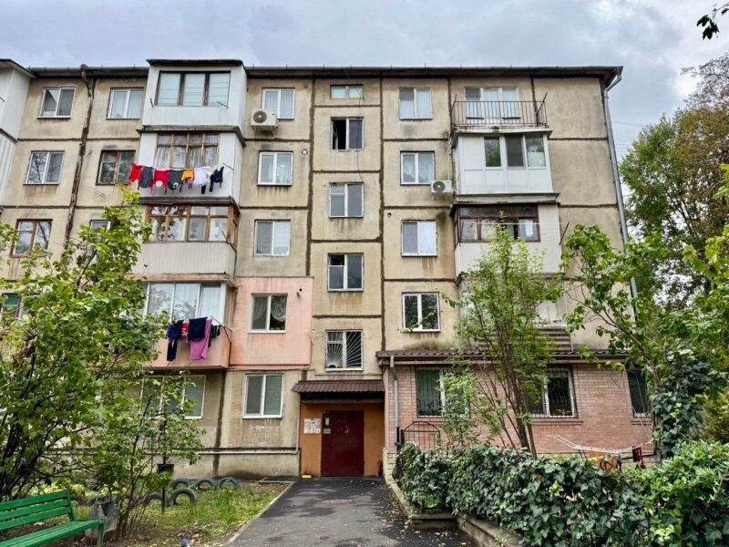 Apartament 3 camere, 60 m² – Zelinski