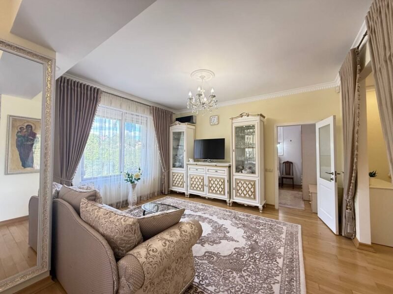 Apartament 61 m², Inamstro – Ciocîrliei