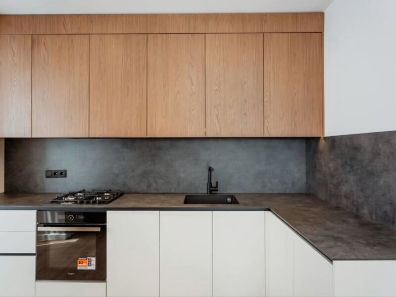 Penthouse 3 dormitoare + living, 103 m², Durlești