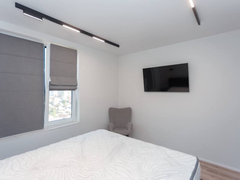 Centru – 1 dormitor + salon, 60 m², Valea Trandafirilor