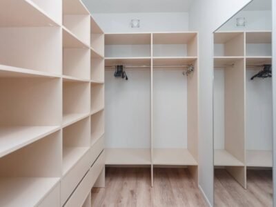 Centru – 1 dormitor + salon, 60 m², Valea Trandafirilor