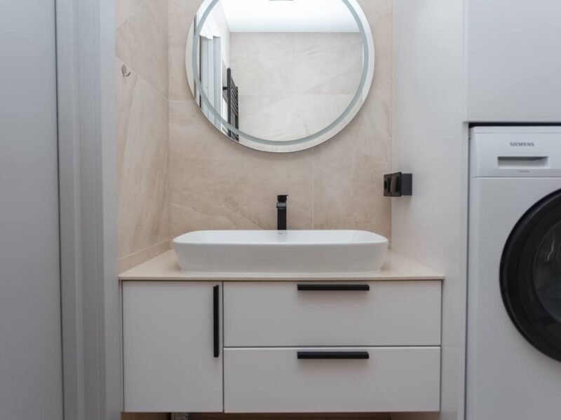 Centru – 1 dormitor + salon, 60 m², Valea Trandafirilor