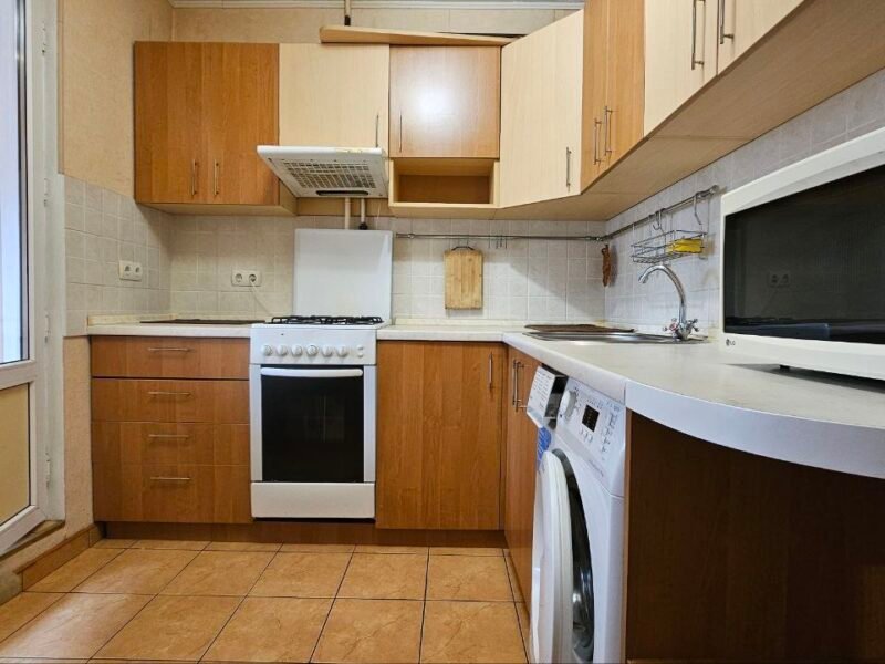 Ciocana, 1 odaie, Mircea cel Bătrân 4