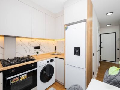 Centru, 2 odăi + living, str. Ismail, 45 m²