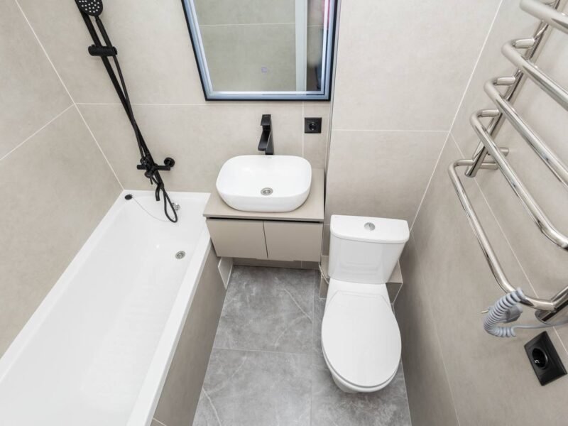 Centru, 2 odăi + living, str. Ismail, 45 m²