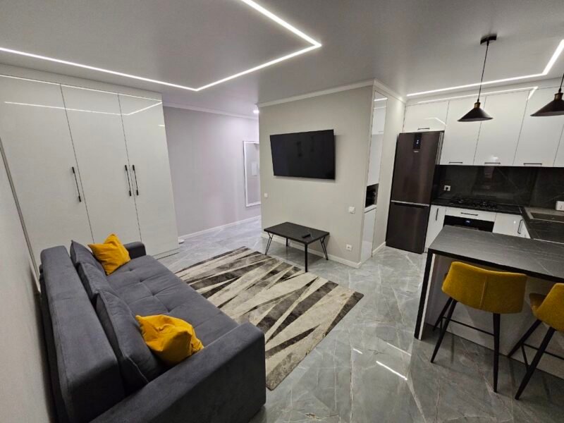 Râșcani, 1 odaie + living, str. Braniștei, 42 m²