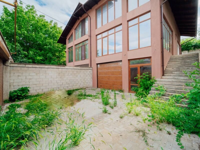 Durlești, duplex, Calea Unirii, 205 m²