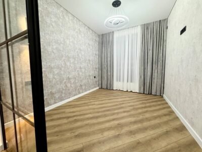 Ciocana, 2 camere + living + oficiu, Mircea cel Bătrân, 80 m²