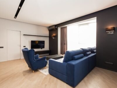 Rîșcani, 2 odăi + living, str. Nicolae Dimo, 93,8 m