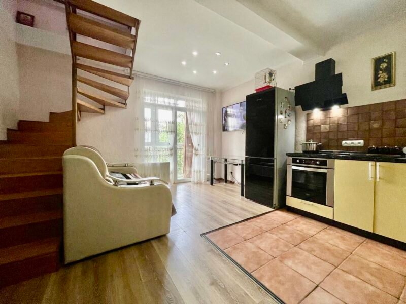 Rîșcani, 1 dormitor + living, str. Alecu Russo, 45 m²