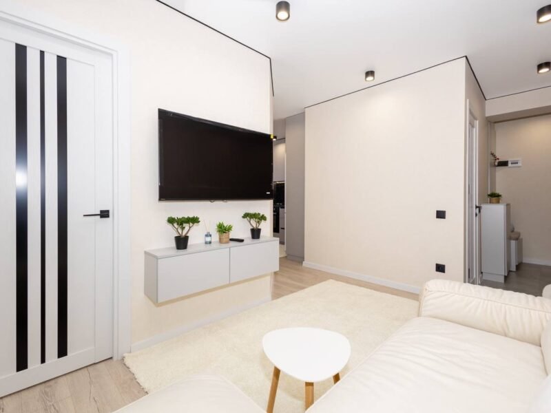 Râșcani, 2 odăi + living, str. Nicolae Dimo, 46 m²