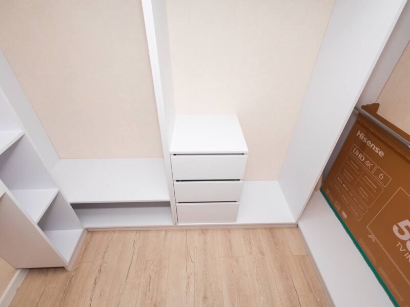 Râșcani, 2 odăi + living, str. Nicolae Dimo, 46 m²