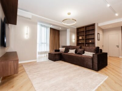 Rîșcani, 2 odăi + living, str. Nicolae Dimo, 93.6 m²