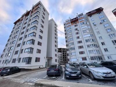 Durlești, 2 camere + living, str. N. Dimo, 60 m²