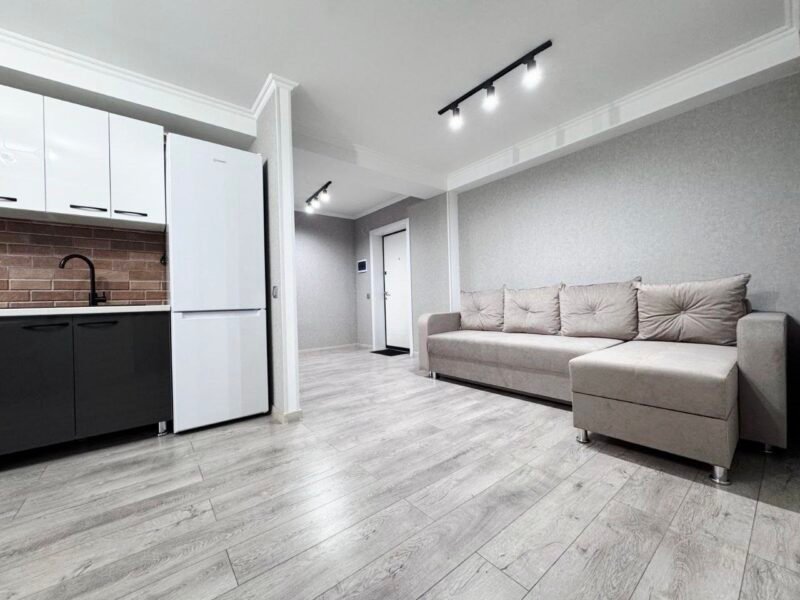 Durlești, 2 camere + living, str. N. Dimo, 60 m²